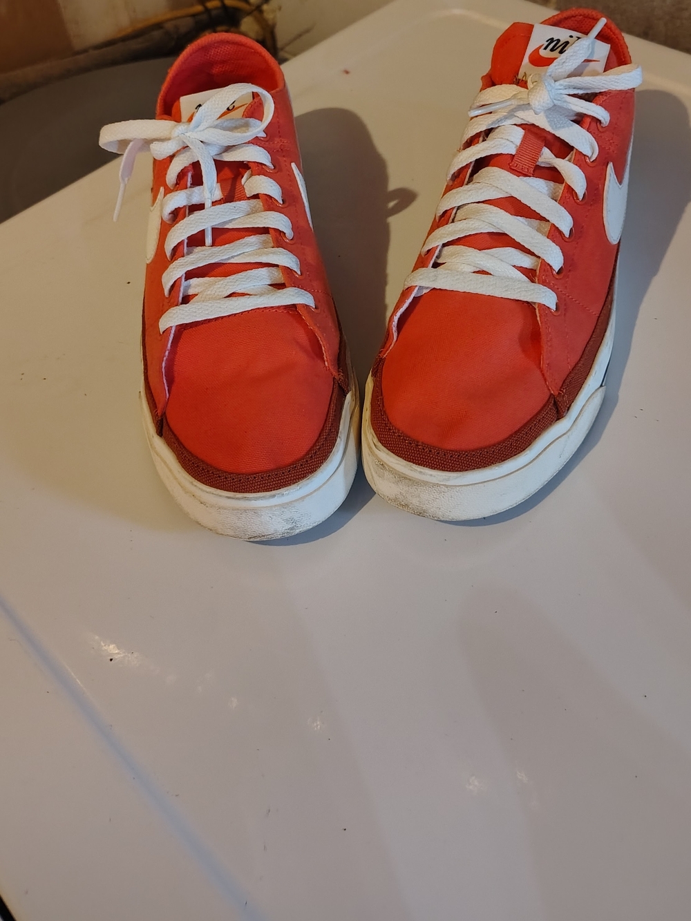 Nike Nike Court Legacy Orange Low-Top Sneakers Orange & White US 8.5